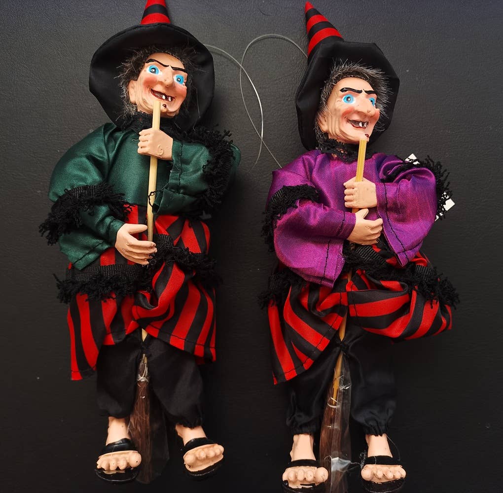 Decorative Kitchen Witch Farina green