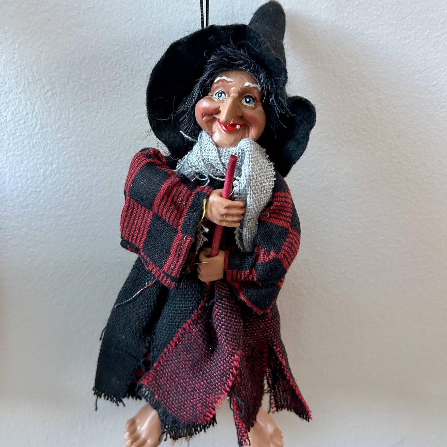 Decorative Kitchen Witch Elsbeth red