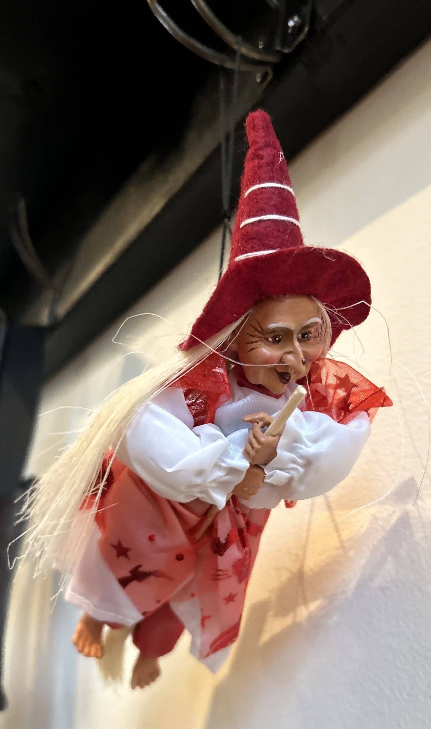 Decorative Kitchen Witch Cordelia