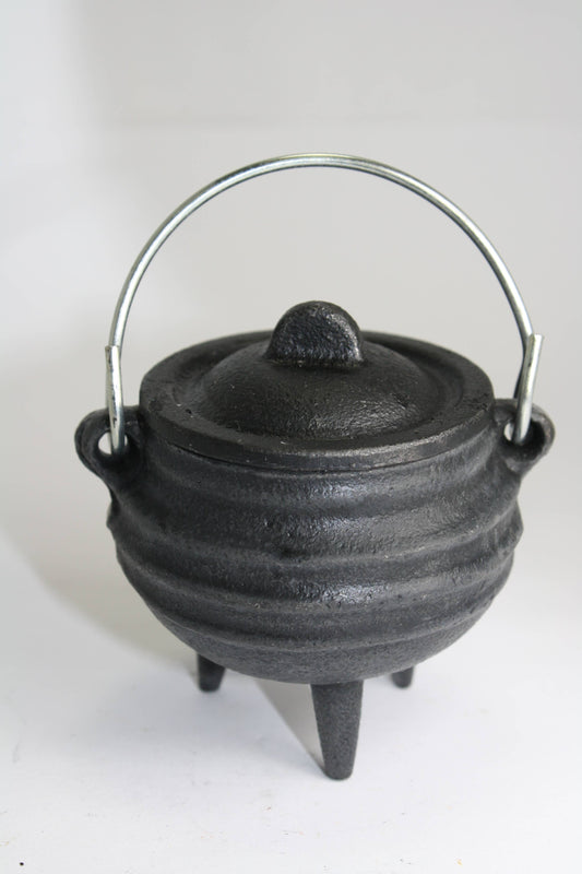 Cast Iron Cauldron 2.5"