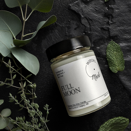 Witch's Mark Full Moon Crystal Candle 5.7 oz