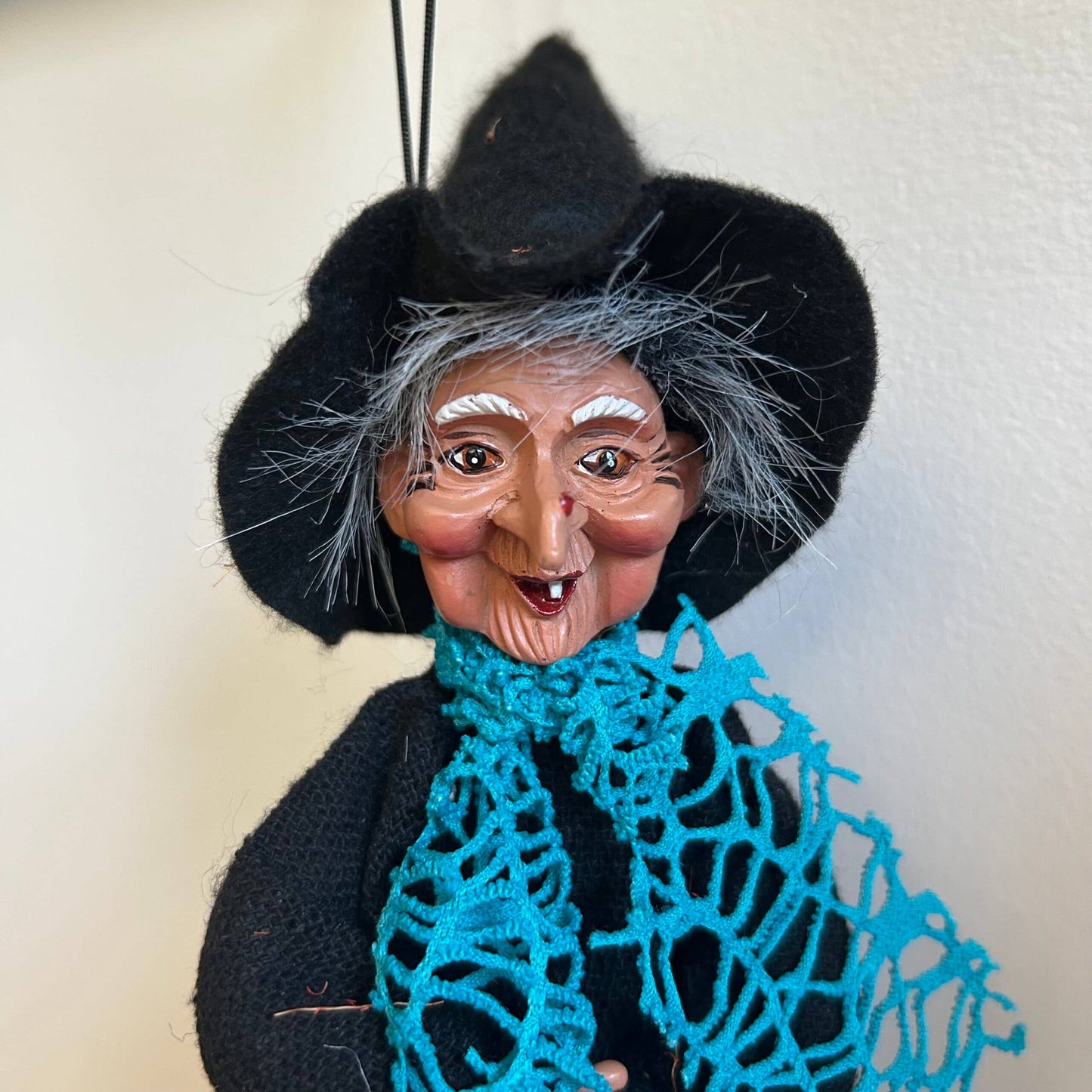 Decorative Kitchen Witch Isadora teal