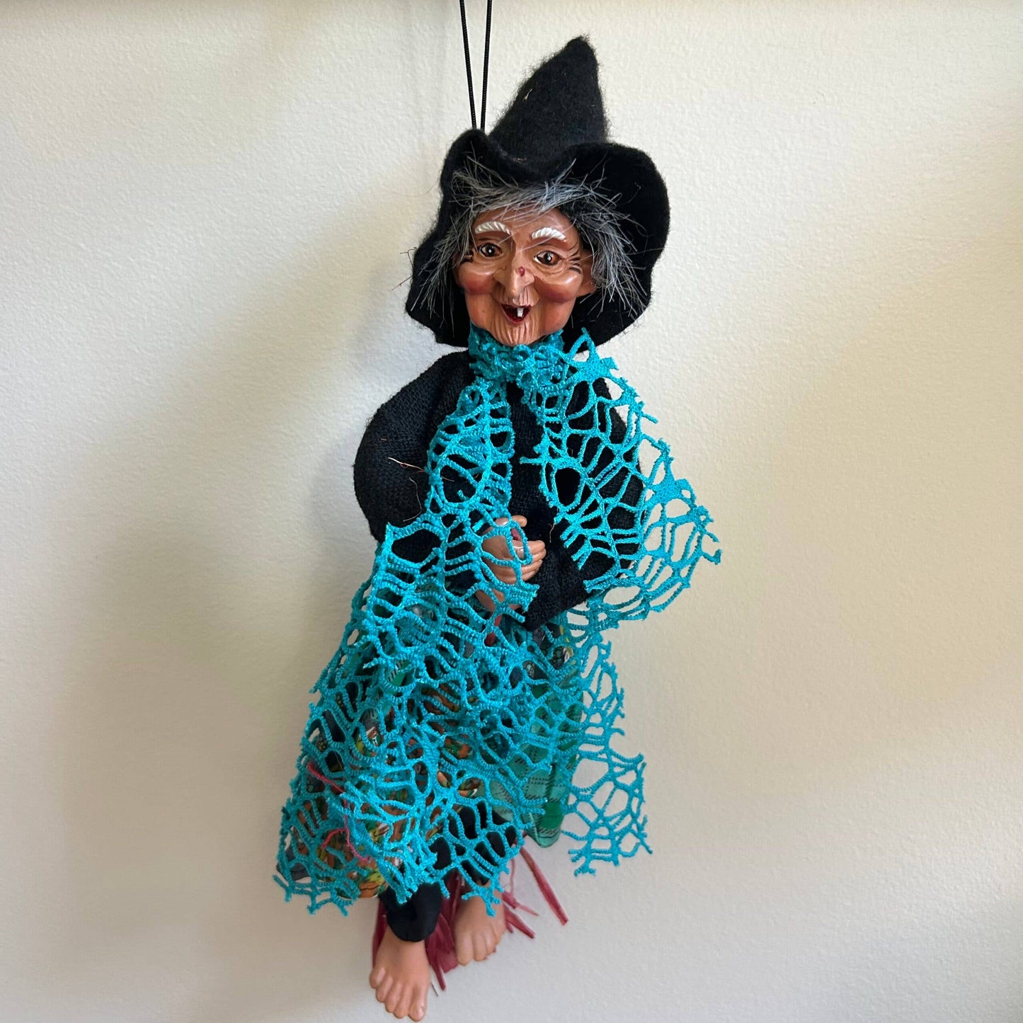 Decorative Kitchen Witch Isadora teal