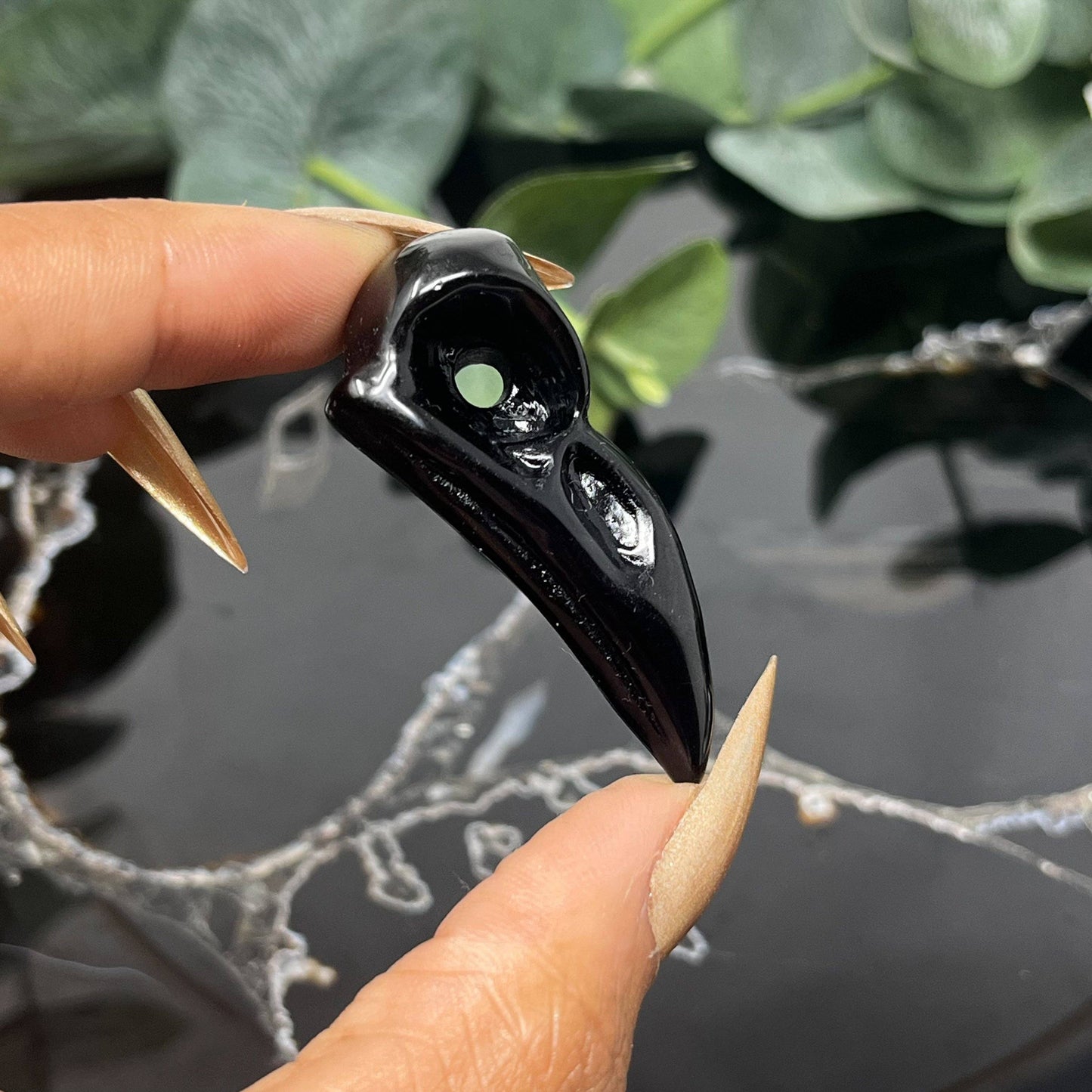 Obsidian Raven Skull Carving