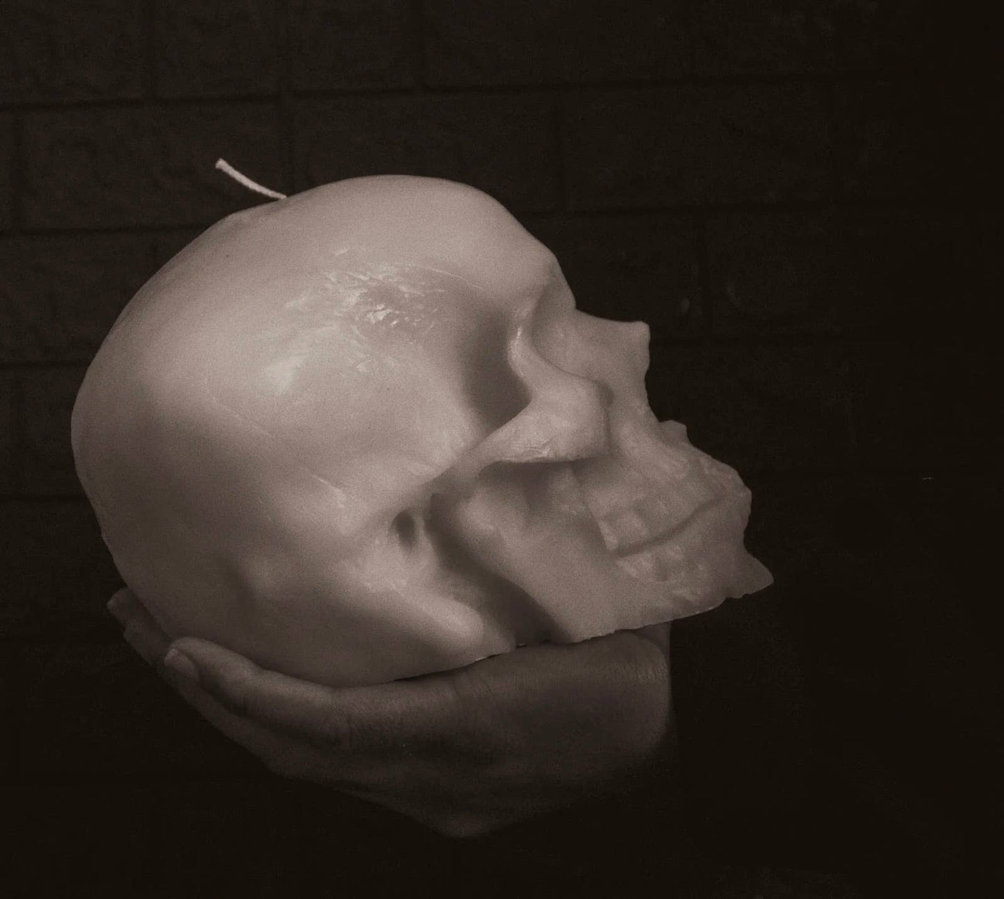 LARGE HUMAN SKULL CANDLE | PILLAR