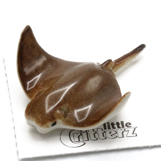 Crunch Cownose Ray Porcelain Decorative Figurine Miniature