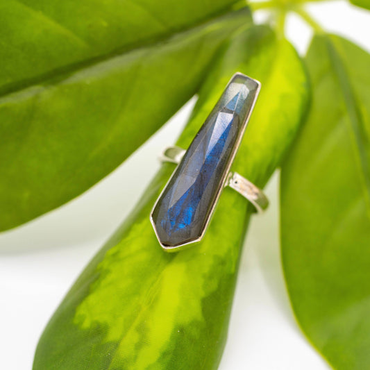 Sterling Silver Faceted Moonstone Point Ring