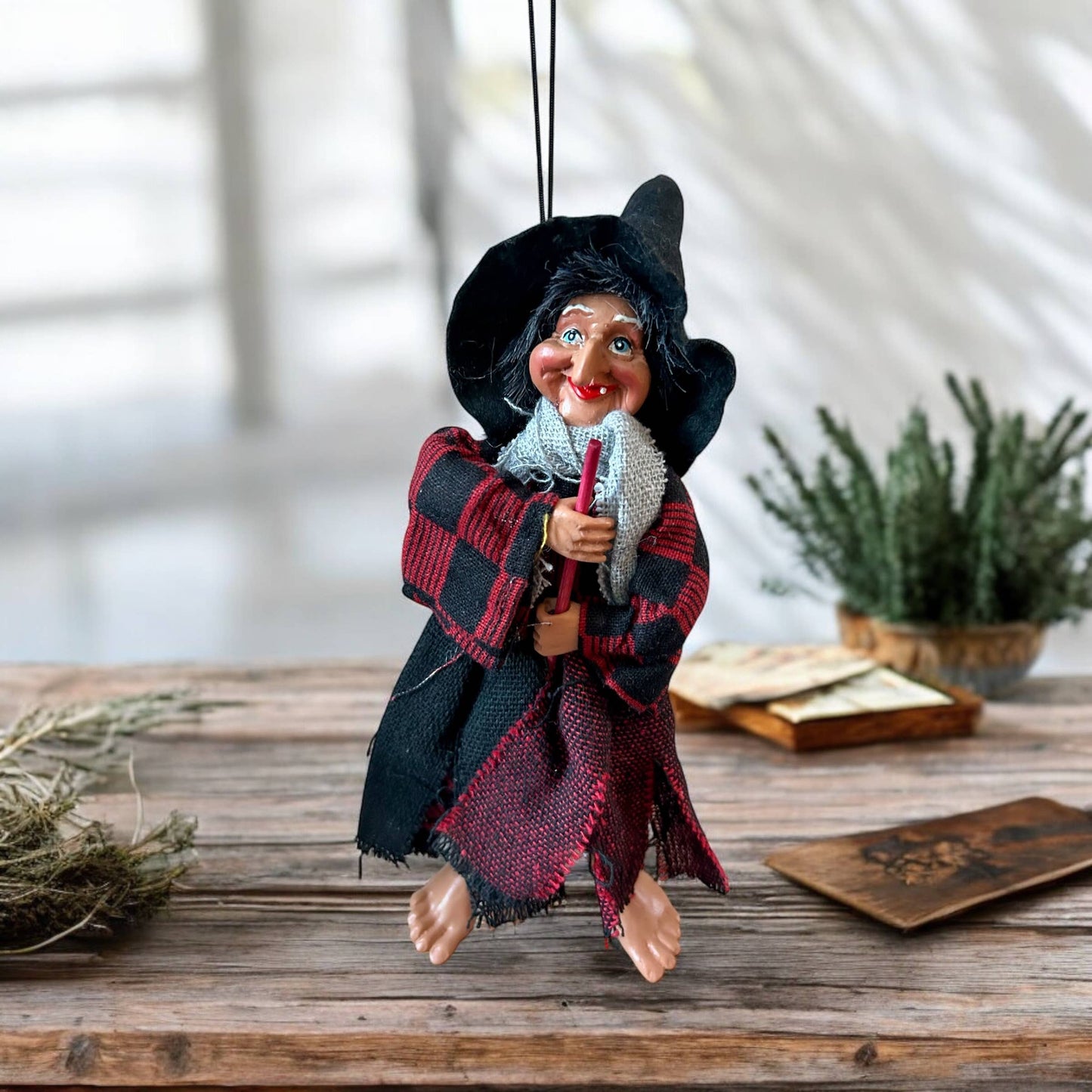 Decorative Kitchen Witch Elsbeth red