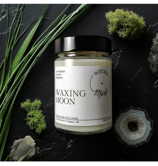 Witch's Mark Waxing Moon Crystal Candle