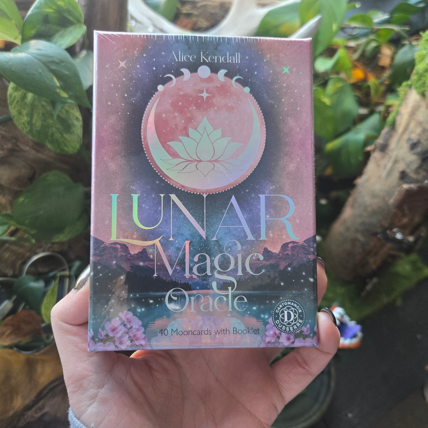 Lunar Magic Oracle