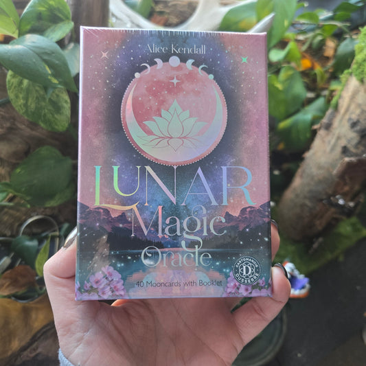 Lunar Magic Oracle